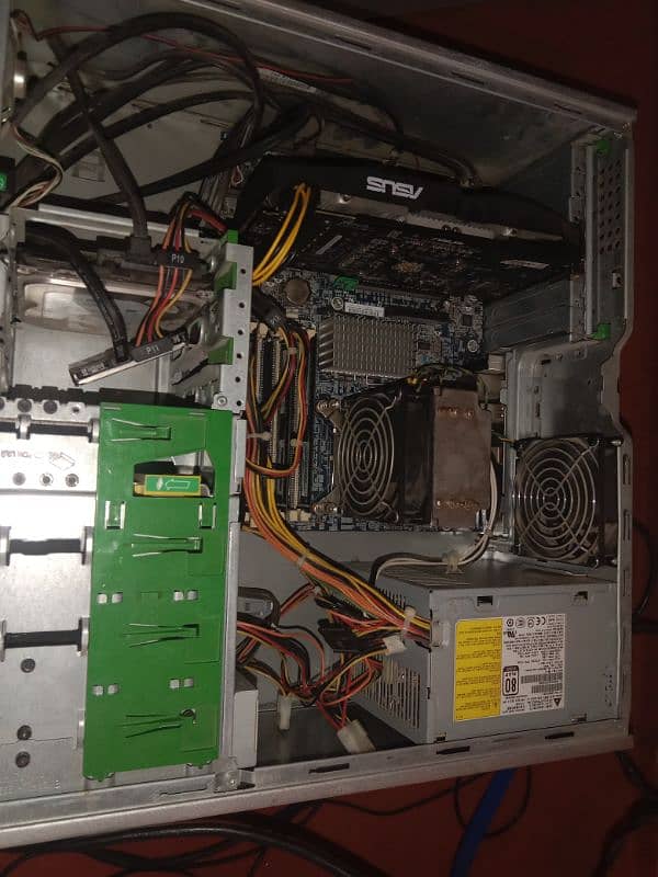 hp z400 Intel r xeeon processor full and high gamming pc 2