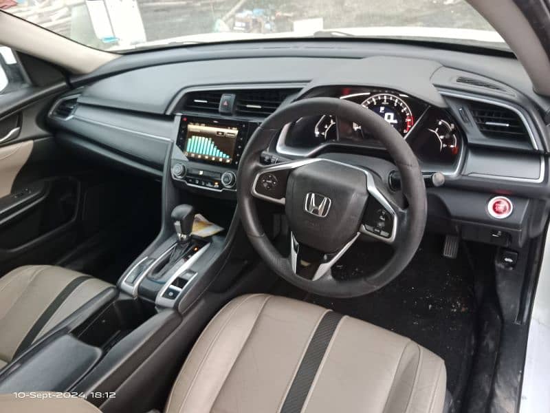 Honda Civic Oriel 2018 7