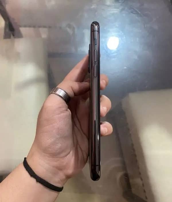 iPhone 11 Pro 256GB 3