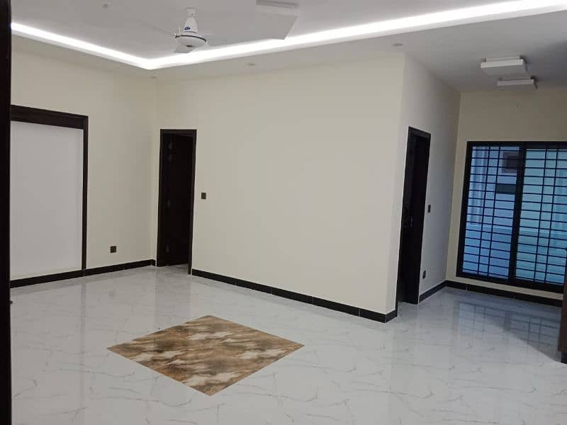 12marla upper portion avelebal for rent in G-15 G-16 2