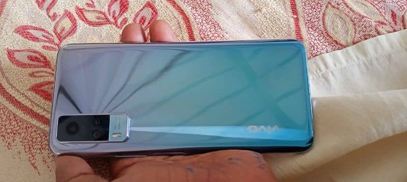 vivo y51s box with charger all okay condition 10/10  no open no repair 1