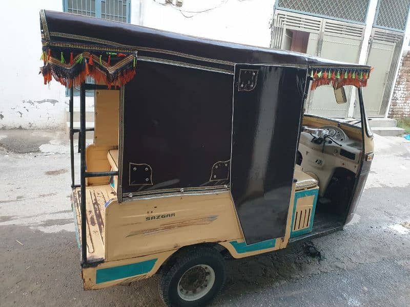 SAZGAR RICKSHAW (0316-5676573) 3