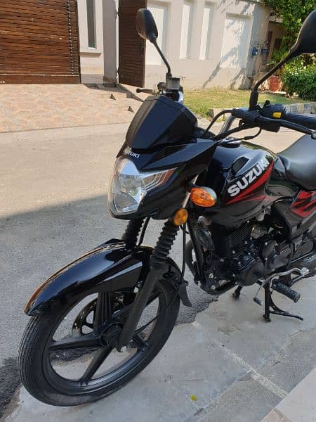 Like new suzuki gr150 2023 3