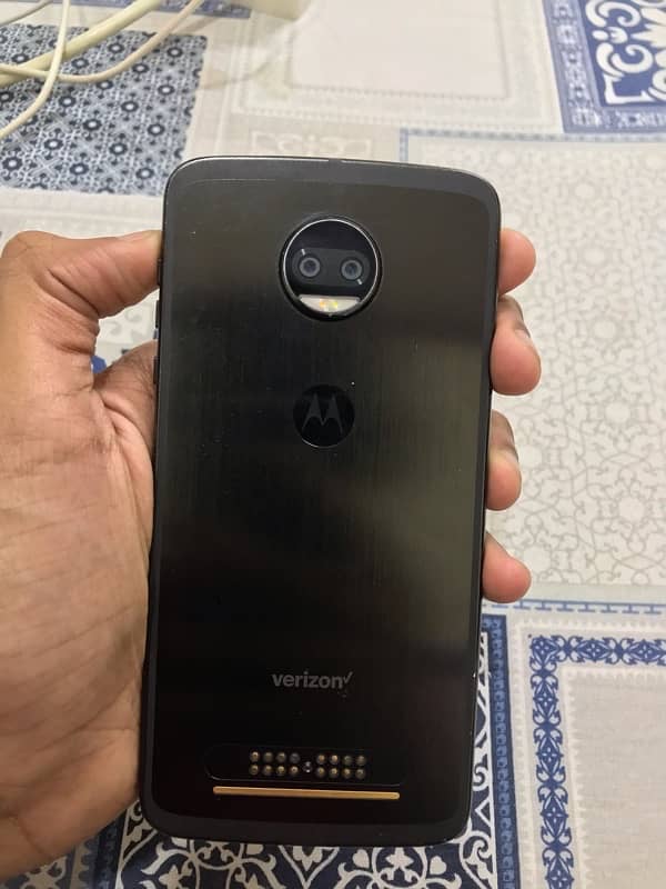 MOTO Z2 FORCE 2