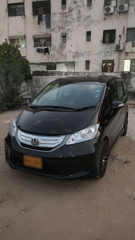 Honda Freed 2012 6