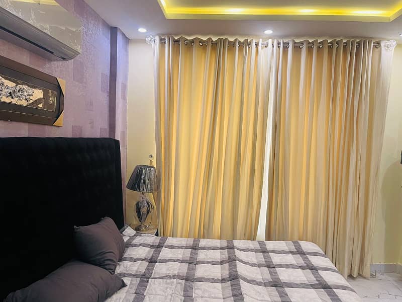 1 BEDROOM FULLY FURNISHED APARTMENT FOR SALE IN SECTOR E BAHRIA TOWN LAHORE 2