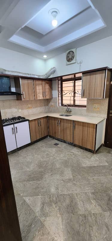 10 Marla Like New House For Sale In Sector B Bahria Town Lahore 8