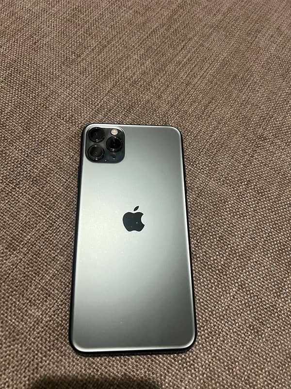 Iphone 11 pro max 4