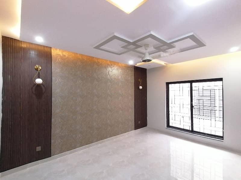 A Well Designed House Is Up For rent In An Ideal Location In Lahore 7