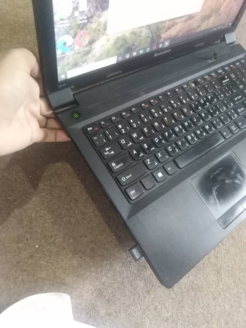 Lenovo B590 11