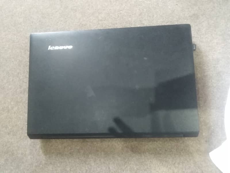 Lenovo B590 12