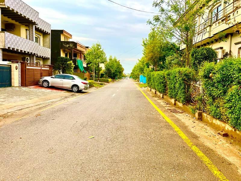 10 MARLA GROUND PORTION FOR RENT IN CDA APPROVED SECTOR F 17 T&T ISB 37