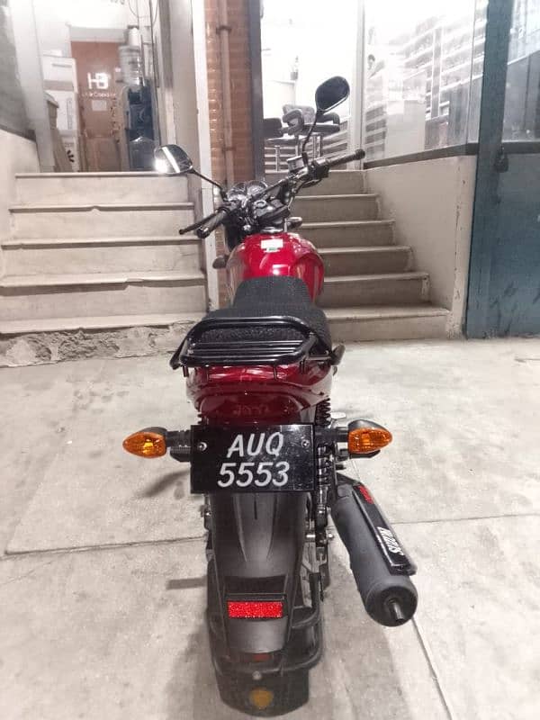 Suzuki GR 150 Mint Condition Like New 3