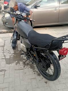 Suzuki GS 150 2009