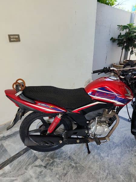 Honda CB125F 2021 2