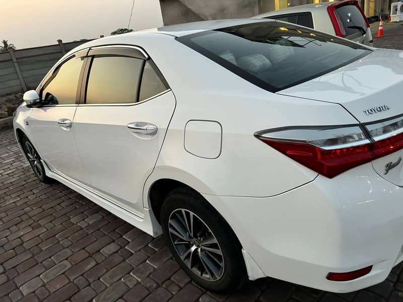 Toyota Altis Grande 2019 5