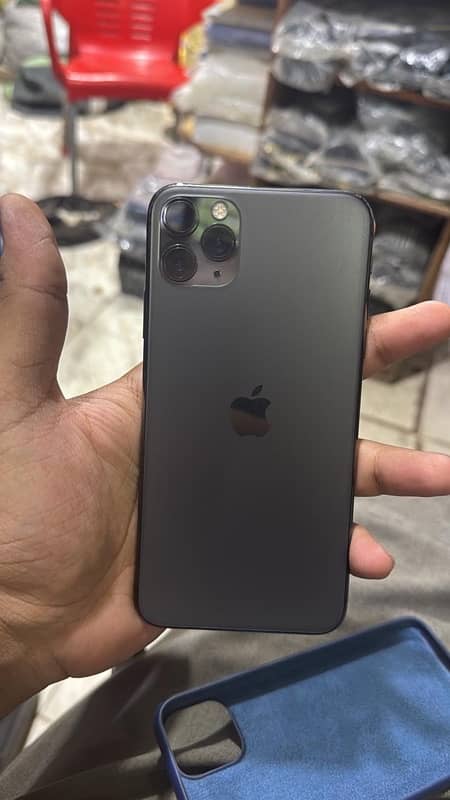 iphone 11 pro max 1