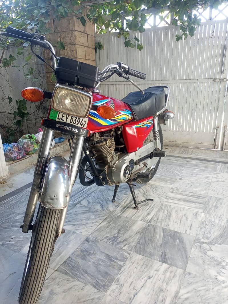 Honda 125 model 2018 Lahore registered all documents complete 0