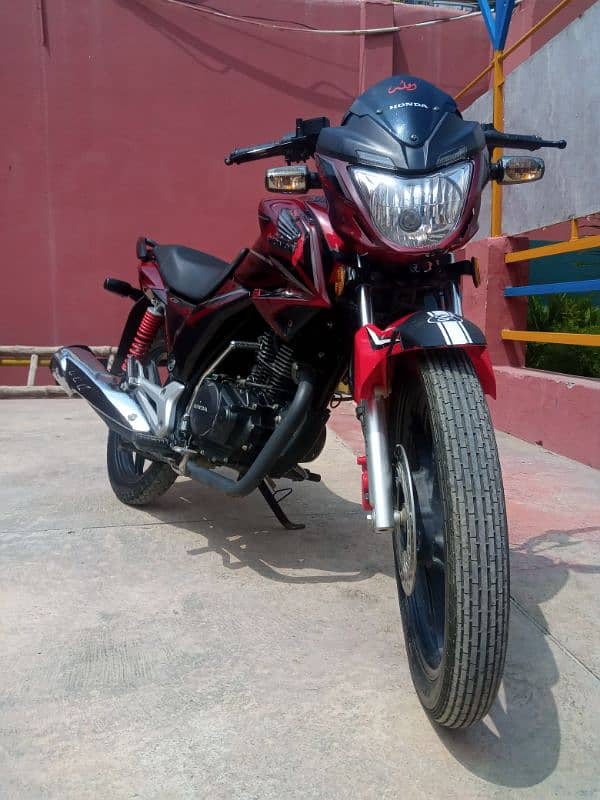 Honda  CB 150F 7