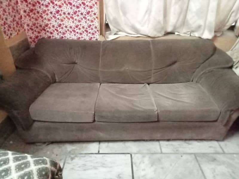 3 set of sofa 0