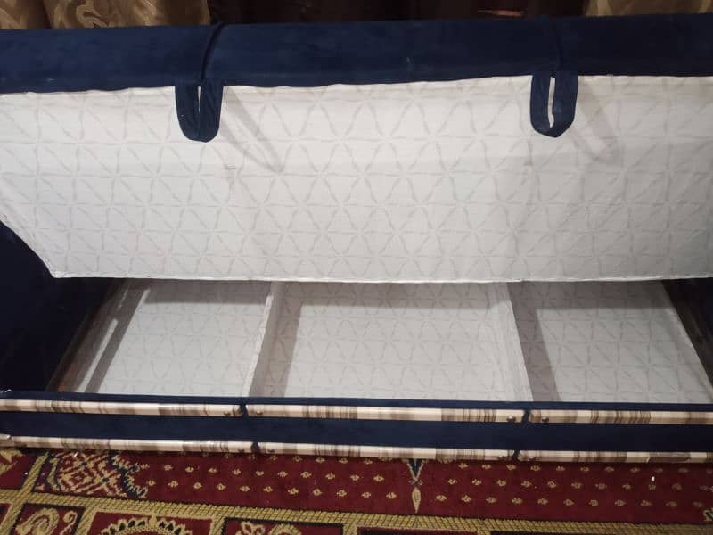 Sofacum Bed 3 Seaters with big storage Box 6