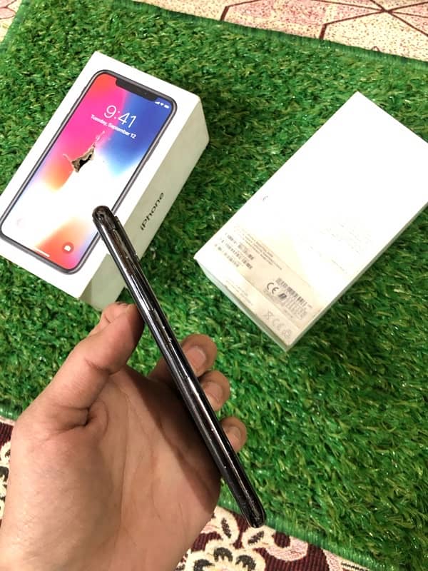 iphone X 64 gb  with box 6