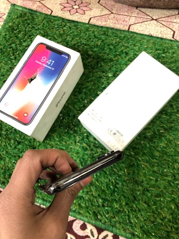 iphone X 64 gb  with box 11