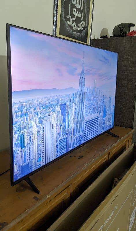 TCL 55" 4K UHD Smart TV 10