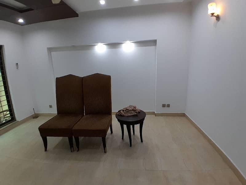 10 Marla House For Sale In DHA Phase-5 Block-L 18