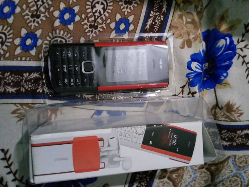 Nokia 5710 Audio music All accessories official pta approved 2