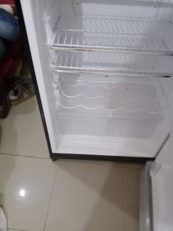 jumbo  size lpel fridge glass door full werrenty 3