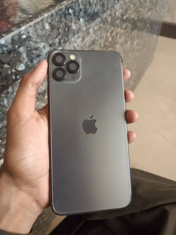 iphone 11 pro max Approved 2