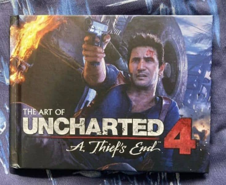 Uncharted 4 Ps4 Special edition steelbook artbook 2