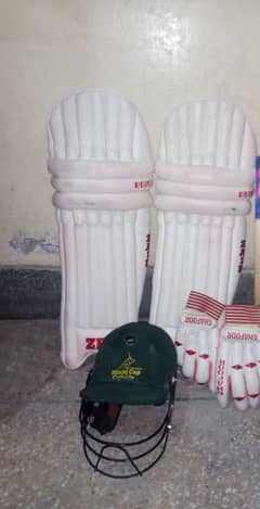 CRICKET KIT ITEM 0