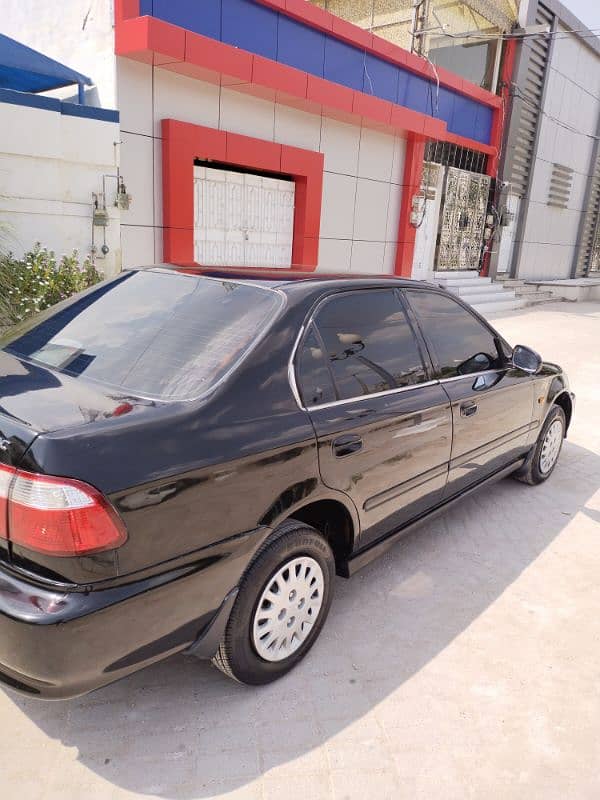 Honda Civic EXi 2000 9