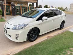 Toyota Prius 2014/10 Lahore REG Totally Genuine 0