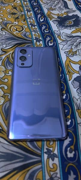 One Plus 9 , OnePlus 9 mint condition Non PTA 3