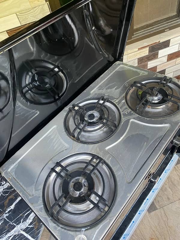 new kitchen stove available for sale 4