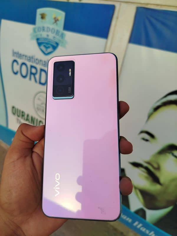 Vivo V23e 8/256 12