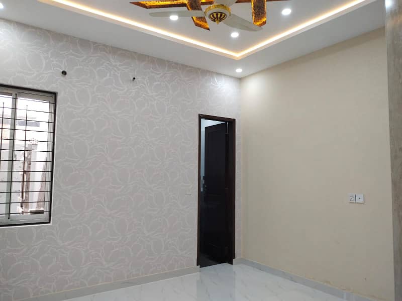 10 Marla Brand New Lavish Upper Portion For Rent 10