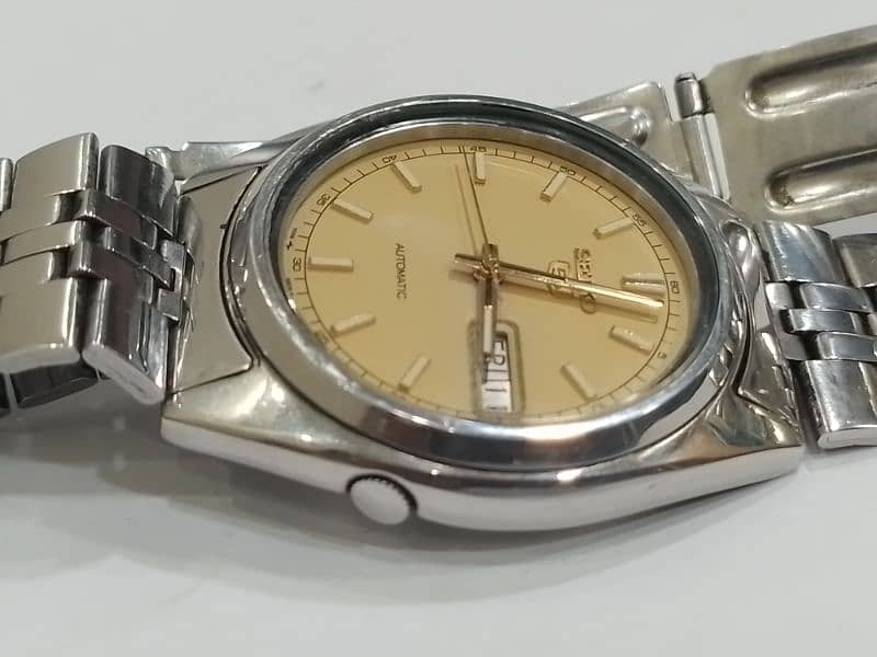 Seiko 5 automatic Japan watch 1