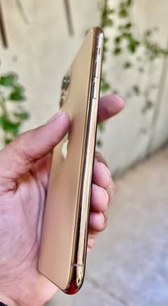 iphone 11 pro max 64GB dual sim pta approved