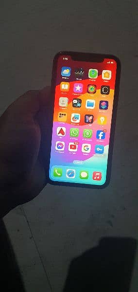 iphone 11 128gb PTA ok 4