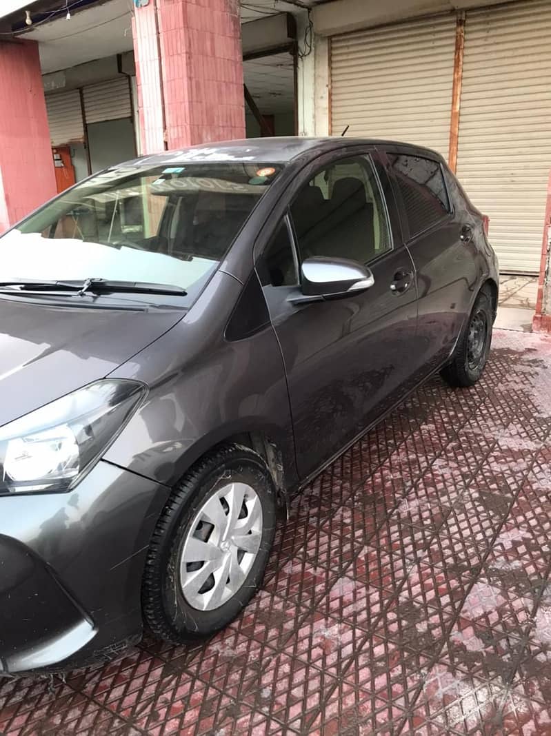 Toyota Vitz 2015 1.0 3