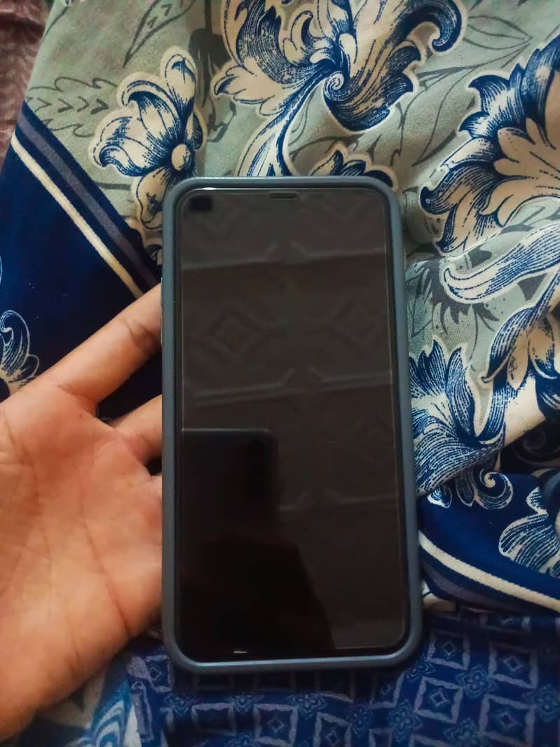 I phone 11 pro max non pta 64gb 10 by 10 7