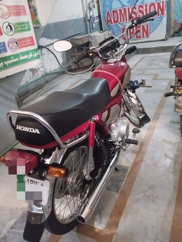 Honda cd 70 4