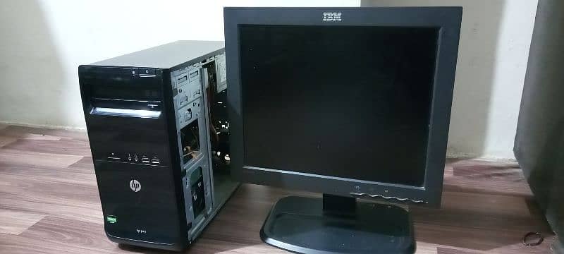 Very good condition HP Computer (CPU & LCD) 5