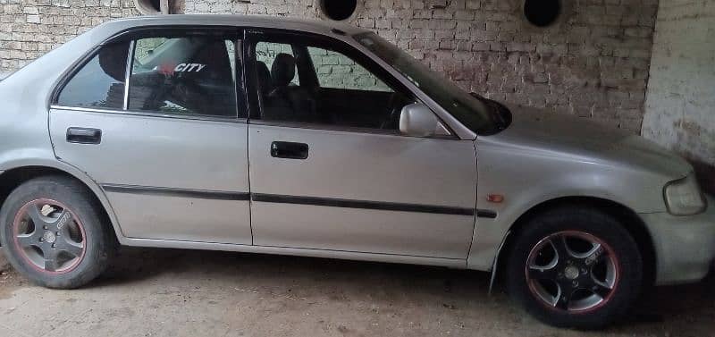 Honda Civic EXi 2001 12