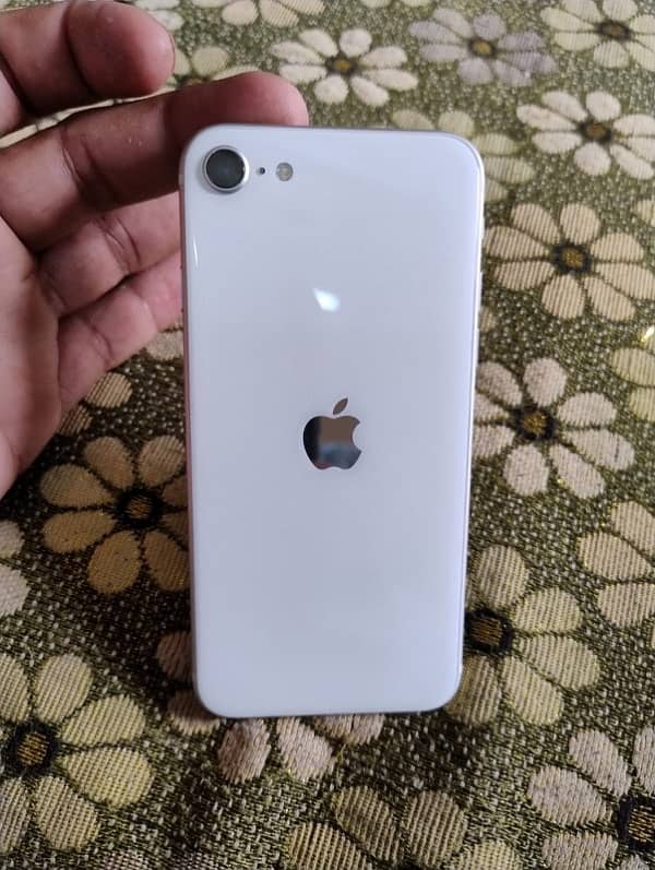 Iphone Se2020 64gb pta approved 10