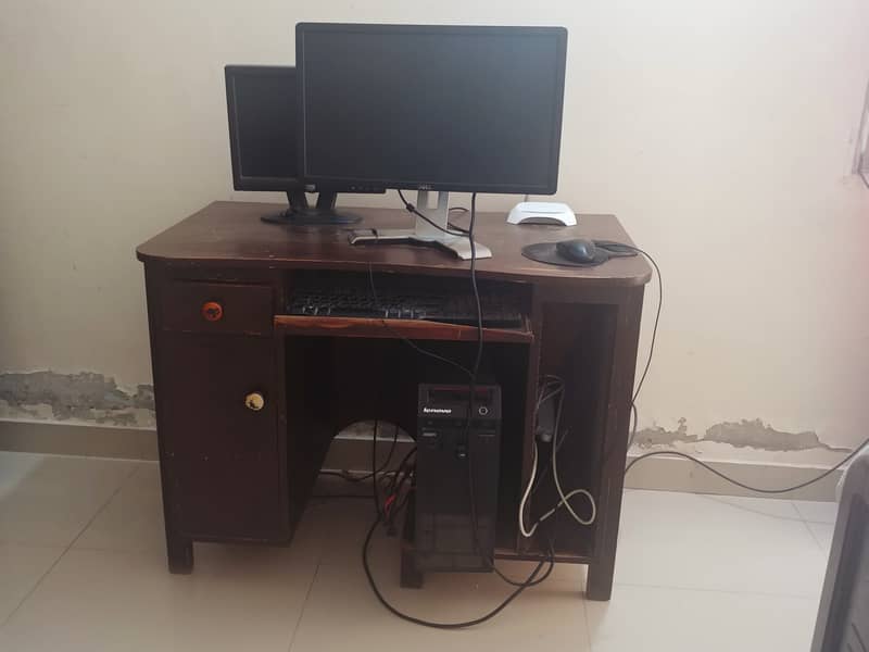 BEDROOM FURNITURE WTH COMPUTER TROLLEY 2